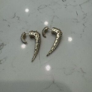 Kendra Scott gold Sera spike ear jackets